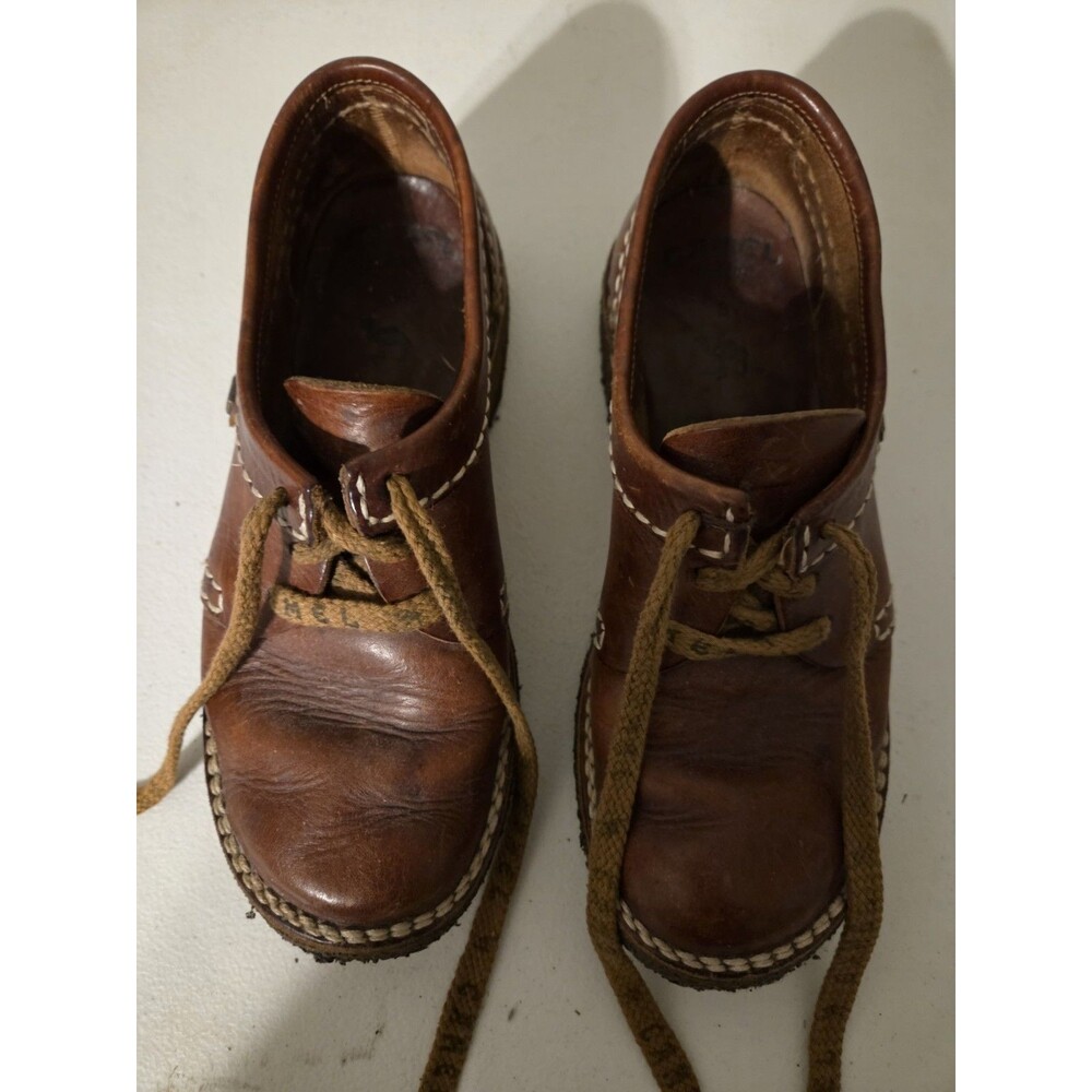Vintage Camel Boots Brown Leather Tyrolean Shoes Crepe Sole Women's Size 7 US